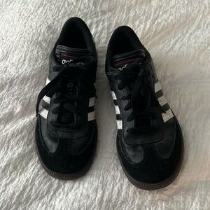 Adidas samba indoor soccer cleats sneakers